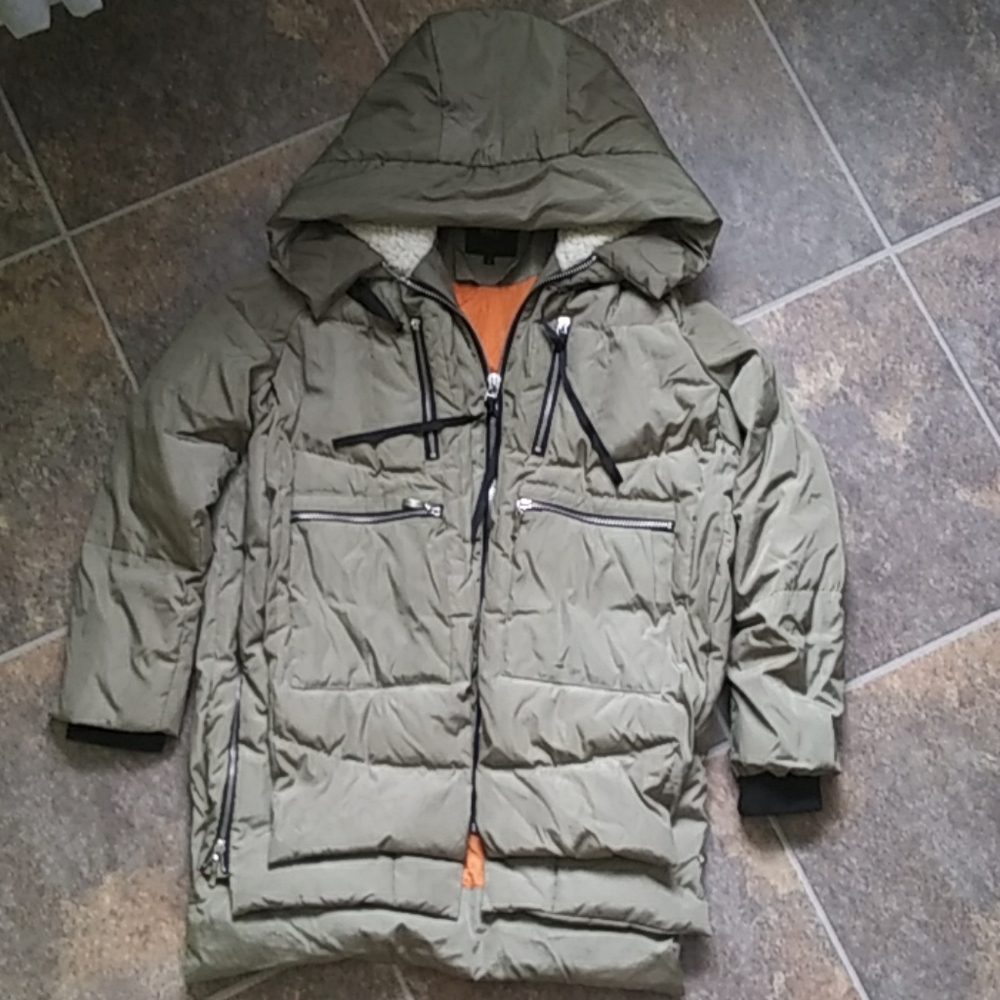 Orolay Puffy Thickened Down Winter Jacket